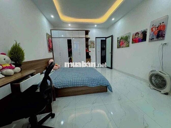 Chính chủ bán nhà tại đê Trần Khát Chân ngõ cách ô tô 30m