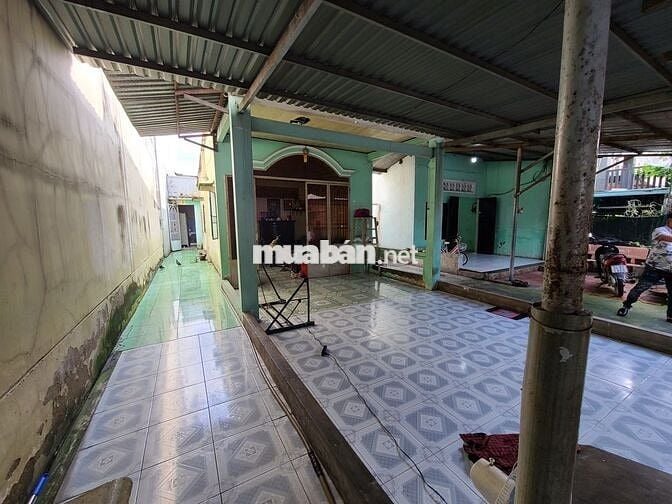 Bán 220m2 Đất Thổ tặng 2 nhà sát QL22 {sắp MR}, Ấp Đình, Tân Xuân,HM