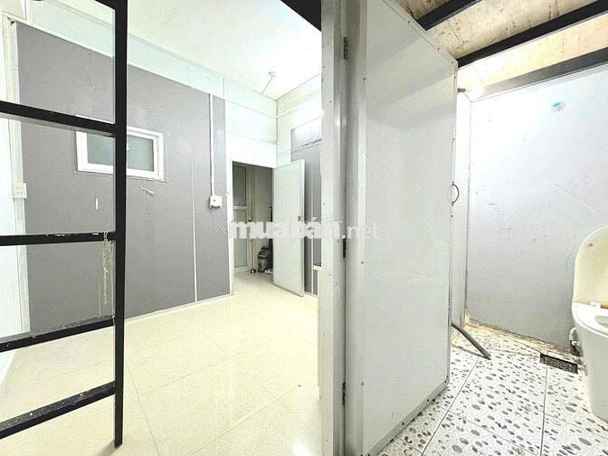 PHÒNG TRỌ GIÁ RẺ,THUẬN TIỆN DI CHUYỂN,RỘNG RÃI,AN NINH,FREE XE