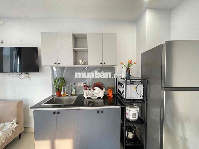 CĂN HỘ 40M2 FULL NỘI THẤT BAN CÔNG RỘNG THOÁNG NGAY XVNT GẦN QUẬN 1