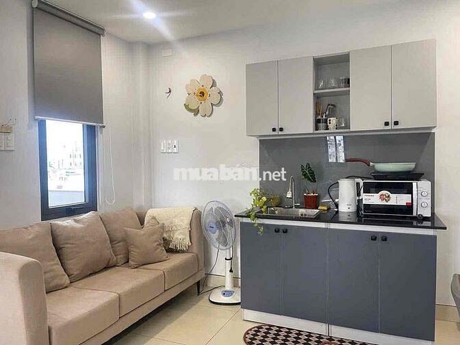 CĂN HỘ 40M2 FULL NỘI THẤT BAN CÔNG RỘNG THOÁNG NGAY XVNT GẦN QUẬN 1