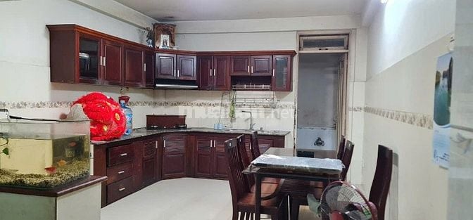 Cho thuê nhà mặt tiền Phú Thuận, Q.7, 4x20m, 3 lầu, giá 30 triệu 