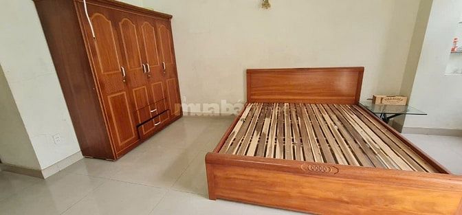 Cho thuê nhà mặt tiền Phú Thuận, Q.7, 4x20m, 3 lầu, giá 30 triệu 