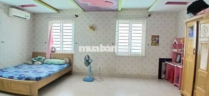 Biệt thự cao cấp - View hồ sinh thái xanh mát ngay khu đô thị