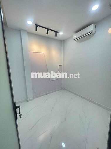 Nhà Mới Hẻm 1/Ông ích khiêm.Q11.DT:4 X 7m trêt lầu 2PN 2WC 2may lanh