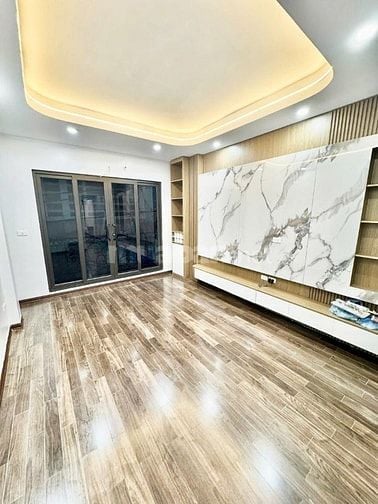 Cầu giấy - 50M - 6 Tầng - Ô Tô - kinh doanh - Chỉ 15,8 tỷ 