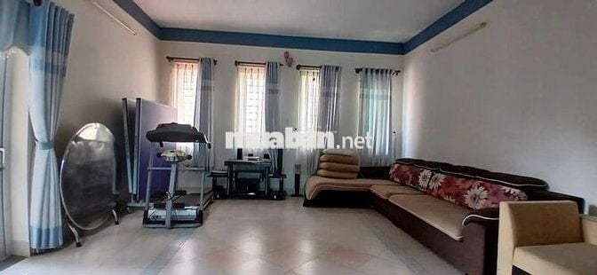 Biệt thự cao cấp - View hồ sinh thái xanh mát ngay khu đô thị