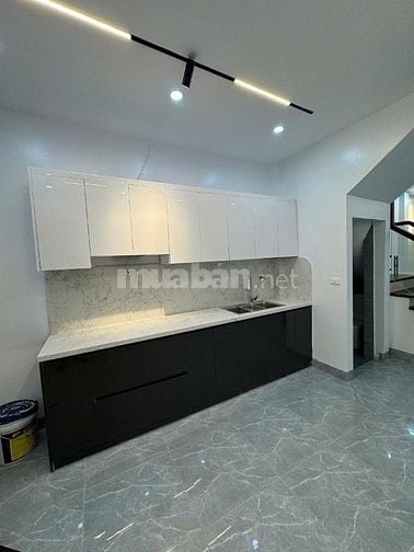 Cầu giấy - 50M - 6 Tầng - Ô Tô - kinh doanh - Chỉ 15,8 tỷ 