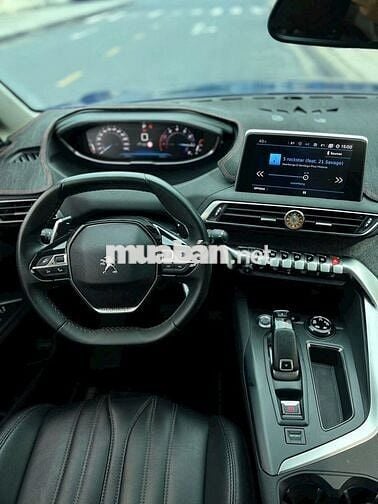 Peugeot 3008 Allure 1.6 AT 2021 - 20000 km