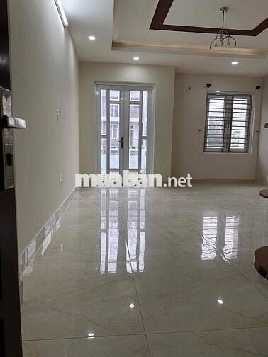 Cho thuê nhà mặt tiền kinh doanh đg số 19 khu tên lửa 5*20 giá 27tr