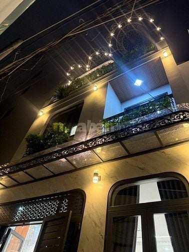 Nhà khu VIP ngang 5,2m Bùi Quang Là – 61m² – 3 phòng ngủ – Gò Vấp – 6.