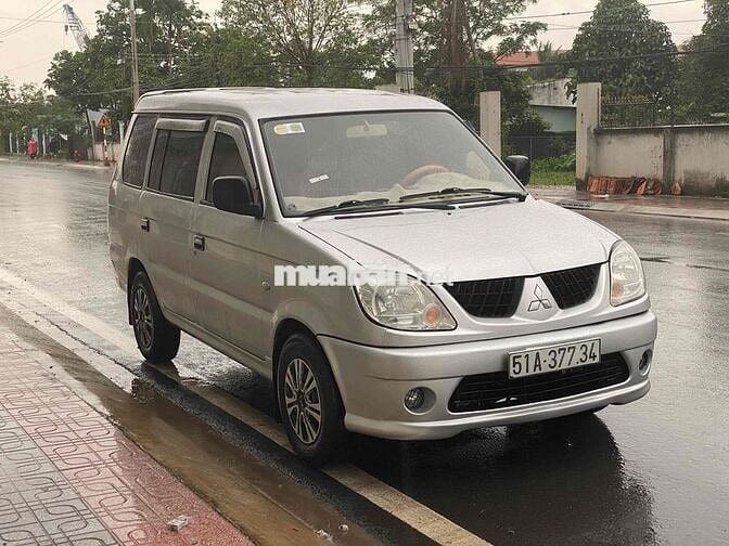 MITSUBISHI JOLIE 2005