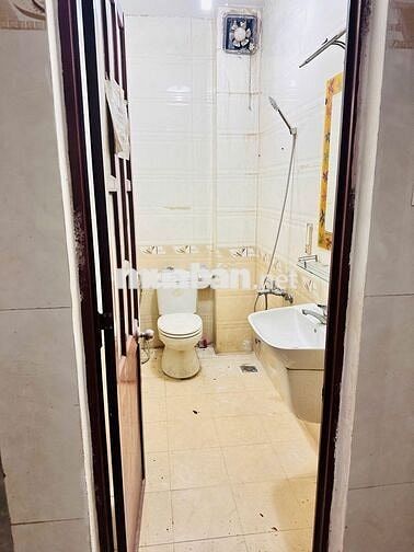 Cho thuê nhà 239 MT đường Âu Cơ – Quận 11 – giá rẻ