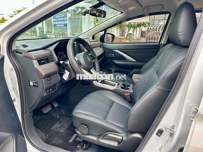 Xpander Pre 2025 Trắng livenew