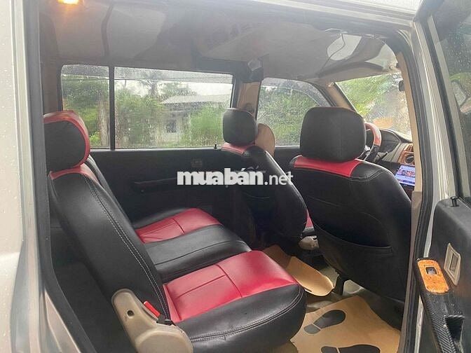 MITSUBISHI JOLIE 2005