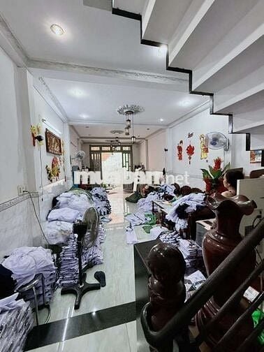 TÂN PHÚ, 3PN , HXH, 60M2 , 2 TẦNG, LÔ GÓC HAI MẶT THOÁNG, HƠN 5 TỶ