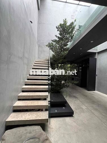 Nhà Y Hình Đẹp DT 5x25 1Trệt 1Lầu 2Pn 3Wc Sân Ôtô Hẻm Nhựa Thoáng 12M