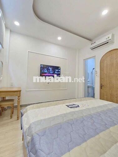 CHO THUÊ NHÀ NGUYÊN CĂN HẺM XE HƠI ĐƯỜNG HUỲNH VĂN BÁNH QUẬN PHÚ NHUẬN