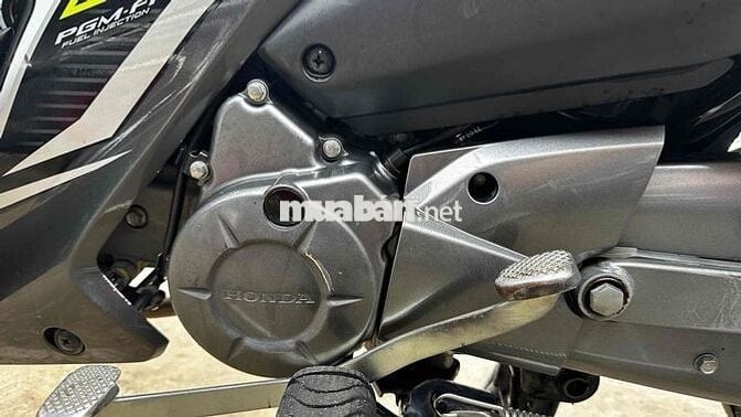 Wave RSX fi 2018 đen xám ( hỗ trợ góp )