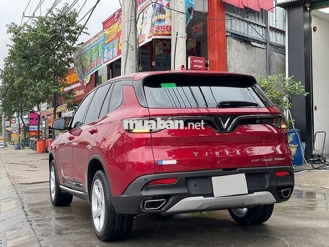VinFast Lux SA2.0 Base 2022