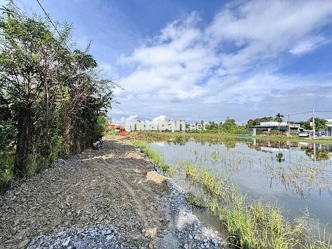 ĐẤT SÁT ỦY BAN XÃ ĐỨC HÒA ĐÔNG – GIÁ CHỈ 790 TRIỆU 🔥