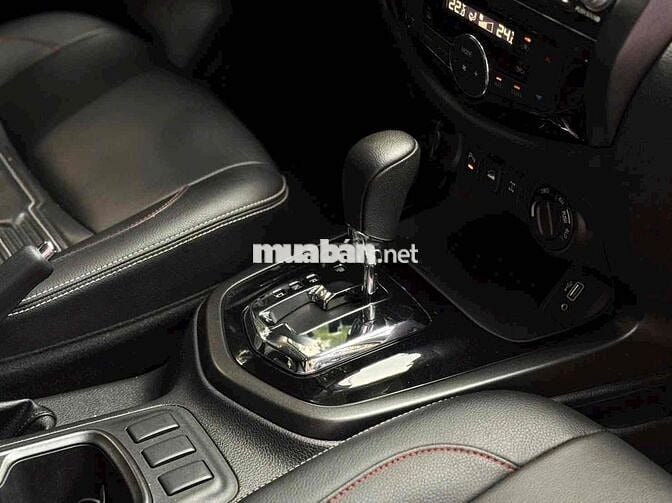 NISSAN NAVARA PRO4x 2023 Đăng ký lần đầu 2024