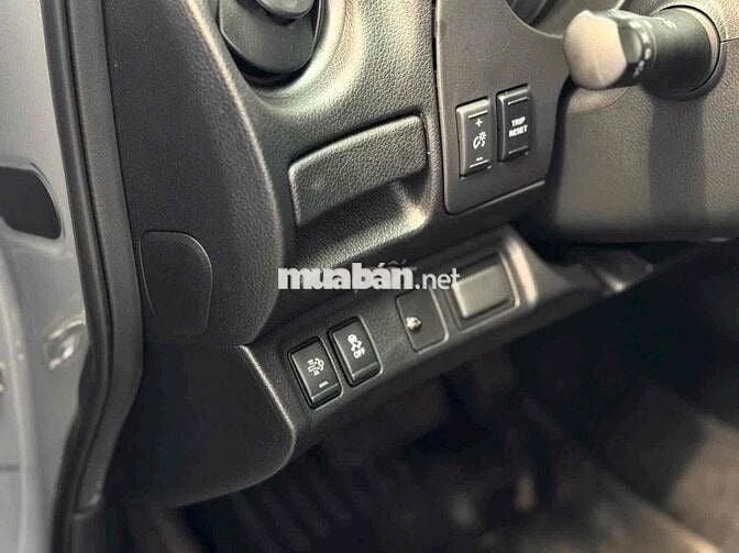 NISSAN NAVARA PRO4x 2023 Đăng ký lần đầu 2024