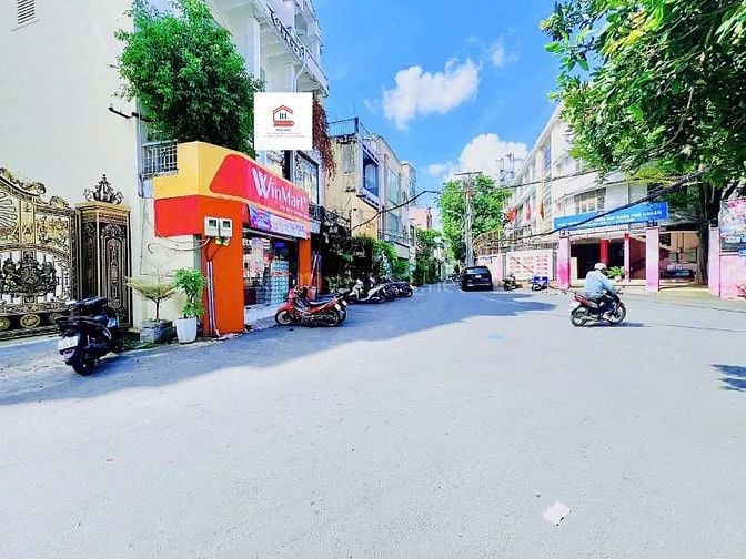 Cho Thuê Nhà Mặt Tiền : Nguyễn Đình Chính, Phường 11, Quận Phú Nhuận