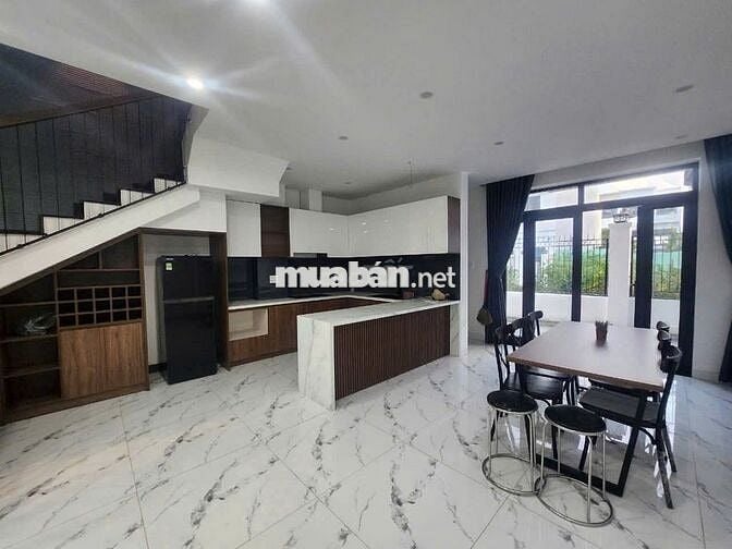 NHÀ 3 TẦNG FULL NỘI THẤT KHU ECOCHARM