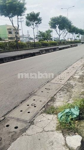 💥💥 NHÀ 20M RA QUỐC LỘ 22 – HẺM XE TẢI – CÓ 2 CĂN NHÀ CẤP 4 GIÁ 5 TỶ