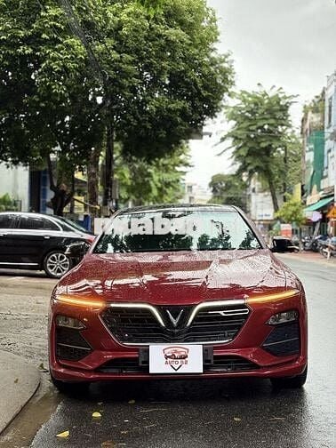 VinFast Lux A2.0 2021 Plus 2.0 AT - 40000 km - Đỏ