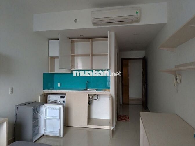 Căn hộ studio 30m2 giá thuê dễ chịu tại Sunrise city North