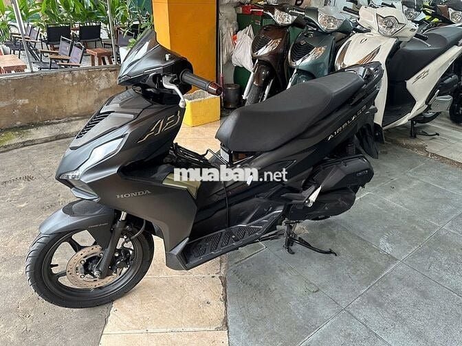 air blade125 2023 4val ĐEN NHÁM, XE ZIN