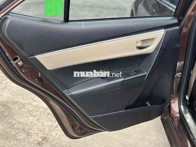 Toyota Altis 1.8G màu nâu 2016 bảo dưỡng hãng zin