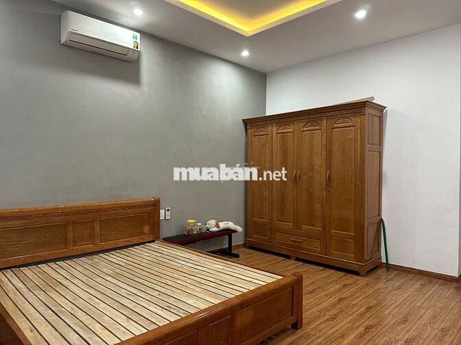 NHÀ ĐẸP 3 TẦNG CÓ GARA OTO ĐƯỜNG 15M KINH DƯƠNG VƯƠNG, GẦN BIỂN.