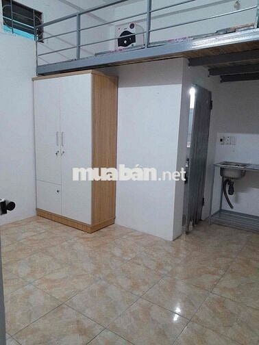 phòng GÁC XÉP nhà SỐ 19 ngõ 420 KIM GIANG, HOÀNG MAI. GIÁ  3tr1. Tầng