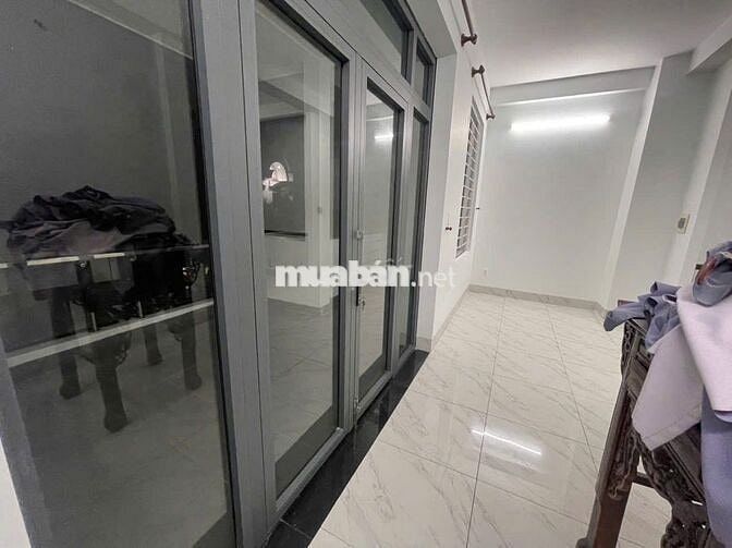 NHÀ 1T2L 3PN 3WC, ĐƯỜNG 18 LINH TÂY, GẦN CHỢ THỦ ĐỨC