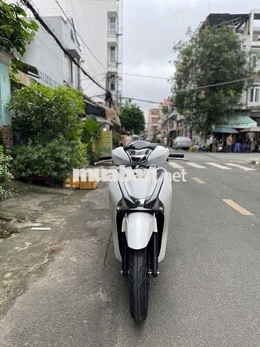 SH 150 CBS 2017 TRẮNG THỂ THAO