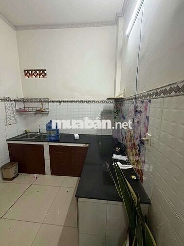 Nhà thuê gần trường Phan Tây Hồ