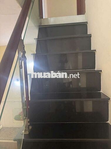 Bán QUẬN 6 - NHÀ CÒN MỚI ĐẸP - HẺM