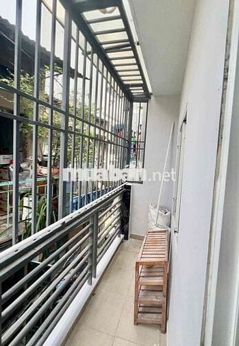 CC giảm 350 triệu bán nhanh nhà trung tâm Q3, 43mv, 2 tầng,3PN, 3WC