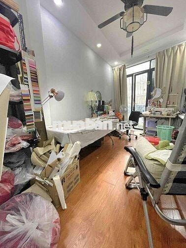 Nhà HXH kinh doanh ngay trung tâm Q6 vòng xoay Phú Lâm , Giá rẻ