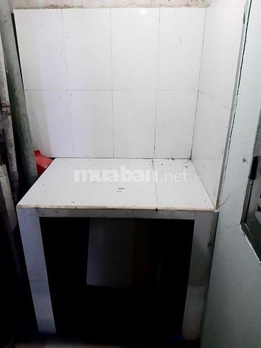 PHÒNG (TẦNG TRỆT) NGUYỄN KHOÁI, P. 1, Q. 4 GIÁ 3 TRIỆU 500