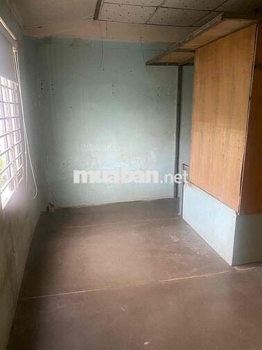 Phòng trọ riêng biệt mặt tiền hẻm, có gác lửng