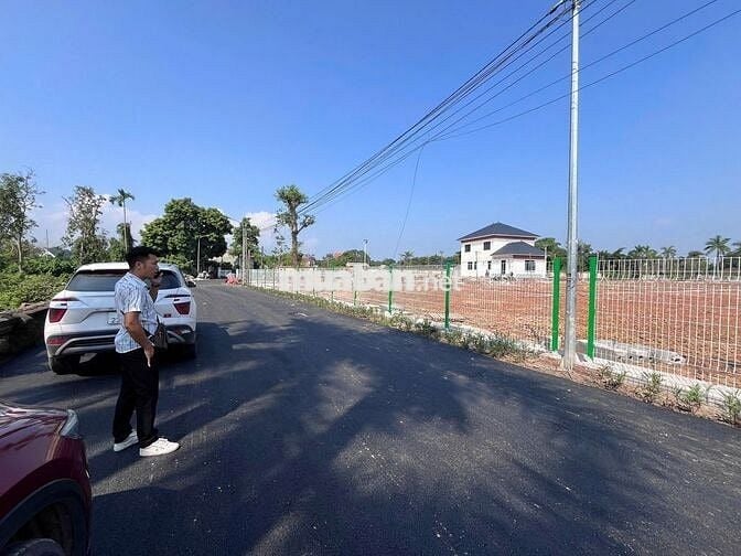 Hàng nóng mới ra- Gía F0 chưa qua đầu tư ngay tại ngã tư lục quân