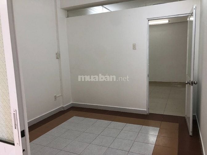 "chung cư nguyễn kim quận 10 lô R lầu 2 thang bộ 50m 2 phòng ngủ"