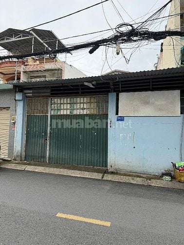 Nhà cấp 4 Lê Đức Thọ P6 1 xẹt đường thông 12m( dt 7,8 x 23m) dtcn 180m