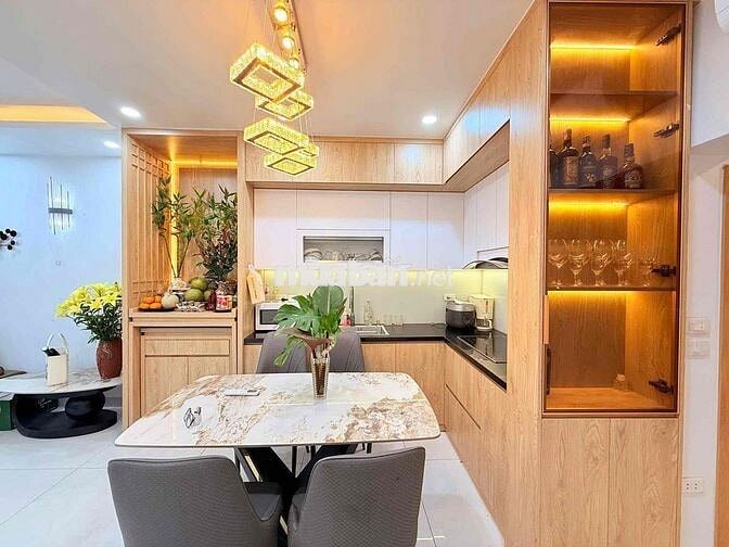 TẬP THỂ QUỲNH MAI - TẦNG 1 - SỔ TO - SÂN VUI CHƠI TRẺ EM - 2 NGỦ 2WC