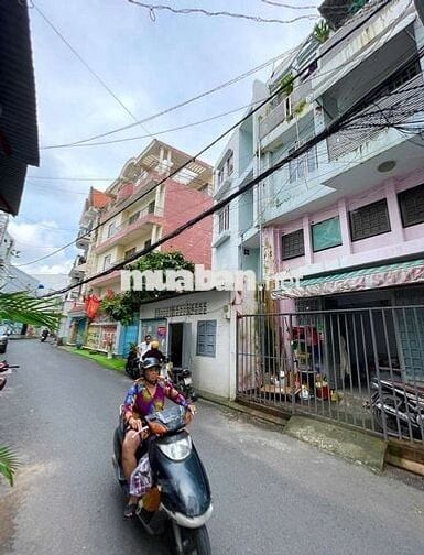 Nhà 4 Tầng 10x3(32m2) Mặt Tiền Phùng Văn Cung - Thích Quảng Đức 6,9 Tỷ