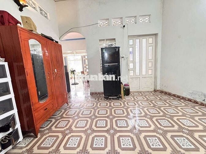 NHÀ C4 HAI BÀ TRƯNG, 92M2,  XE HƠI TRÁNH, NHỈN 4 ĐỒNG TL